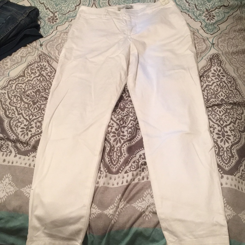 Abercrombie & Fitch slim ankle crop pants